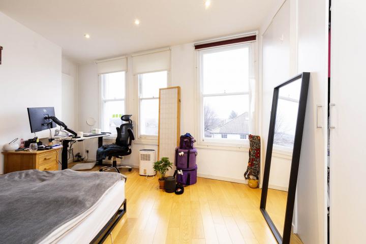  3 double bedroom split level flat located in a leafy part of Muswell Hill  Pages Lane, Muswell Hill 